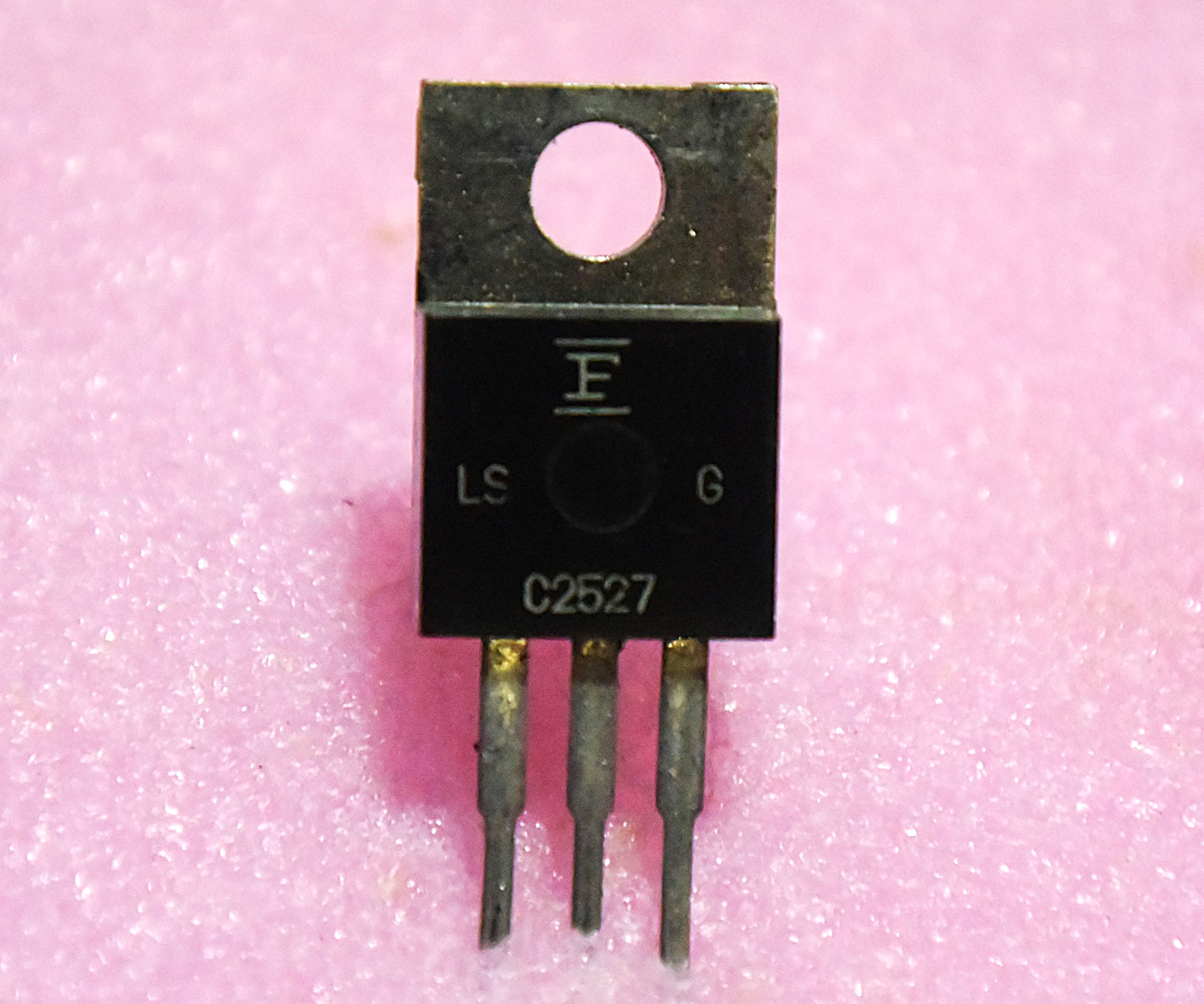 2SC2527　TO220　fuji