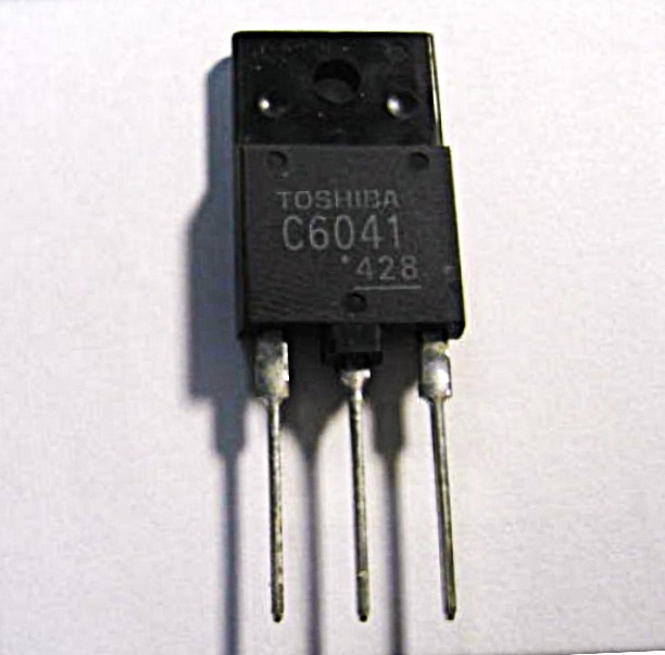 2SC6041　　Vcbo：1700V　Ｖceo：750Ｖ　Ic：15A　Ｐc:70W　