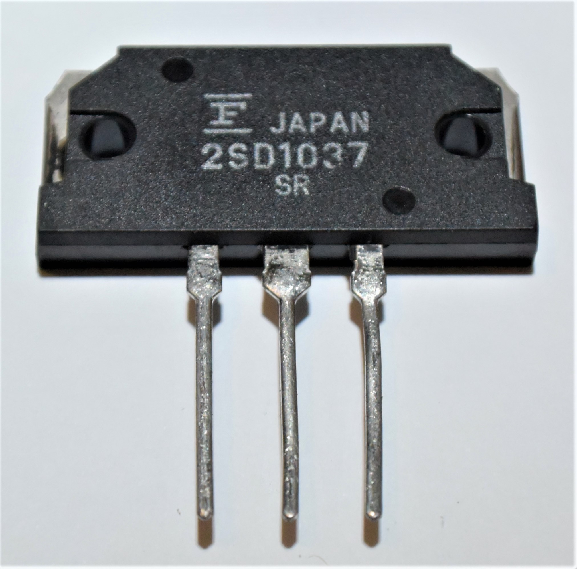 2SD1037　150V/30A/180W