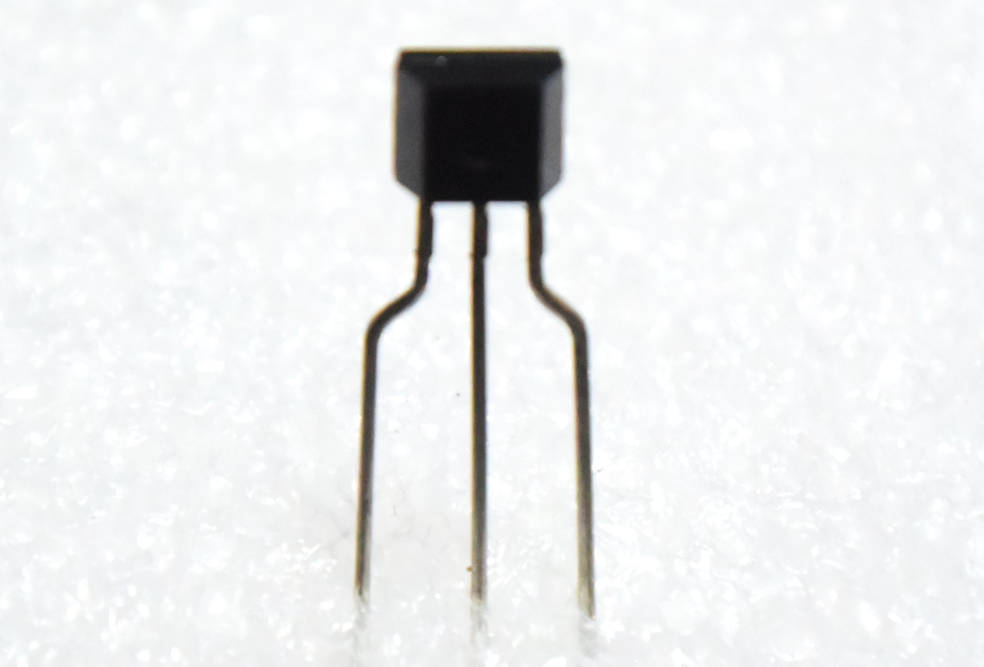 2SJ105GR　脚フォーミング