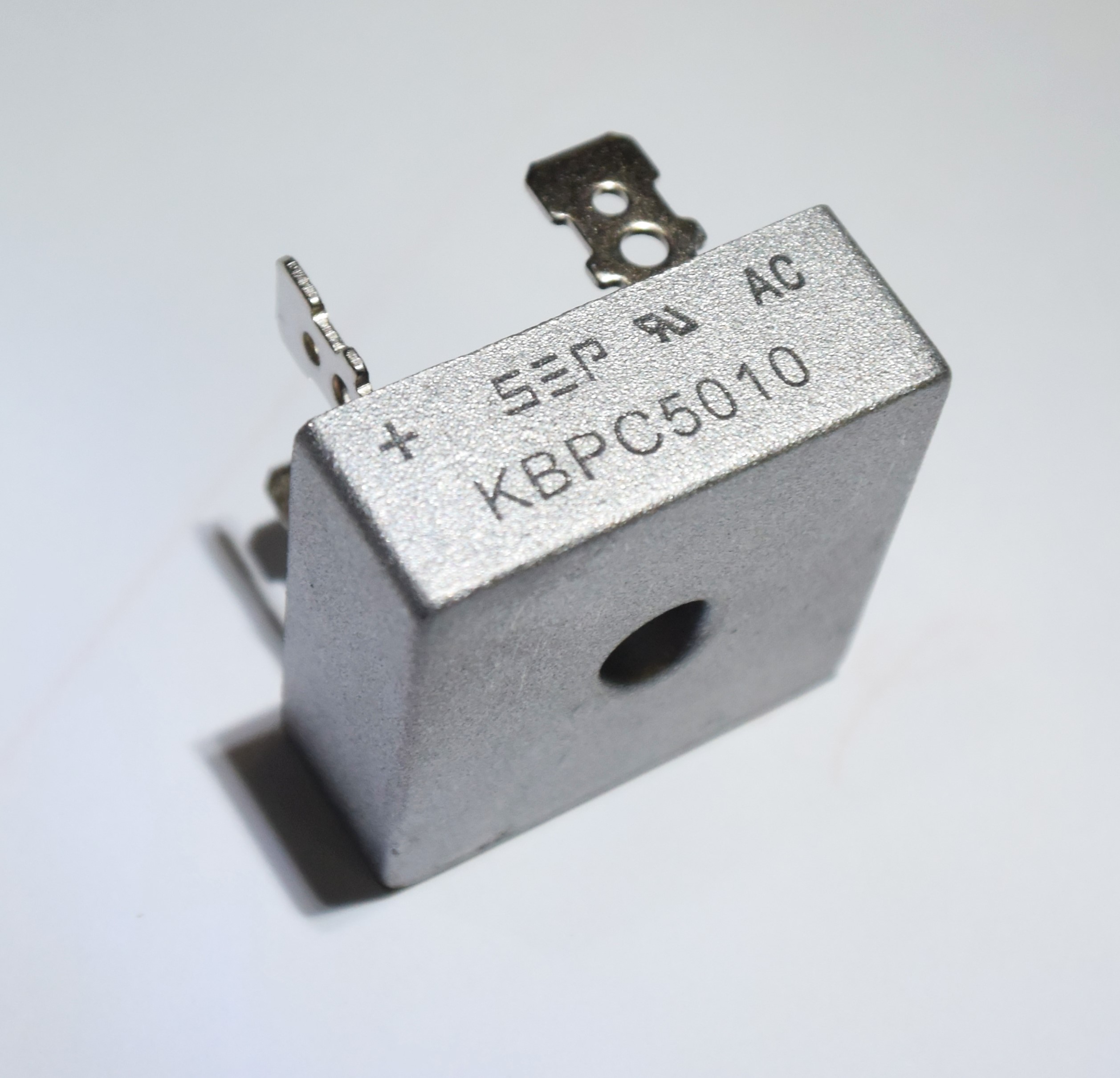 KBPC5010　　50A/1000V