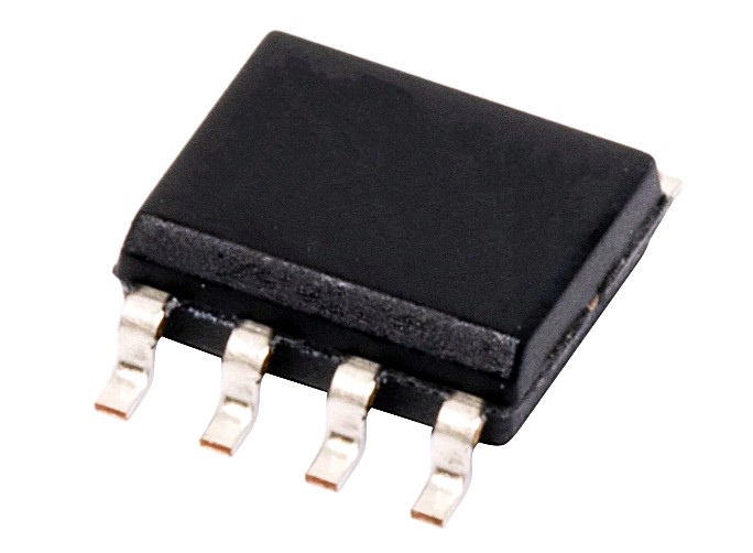 AD826ARZ　　SOIC-8