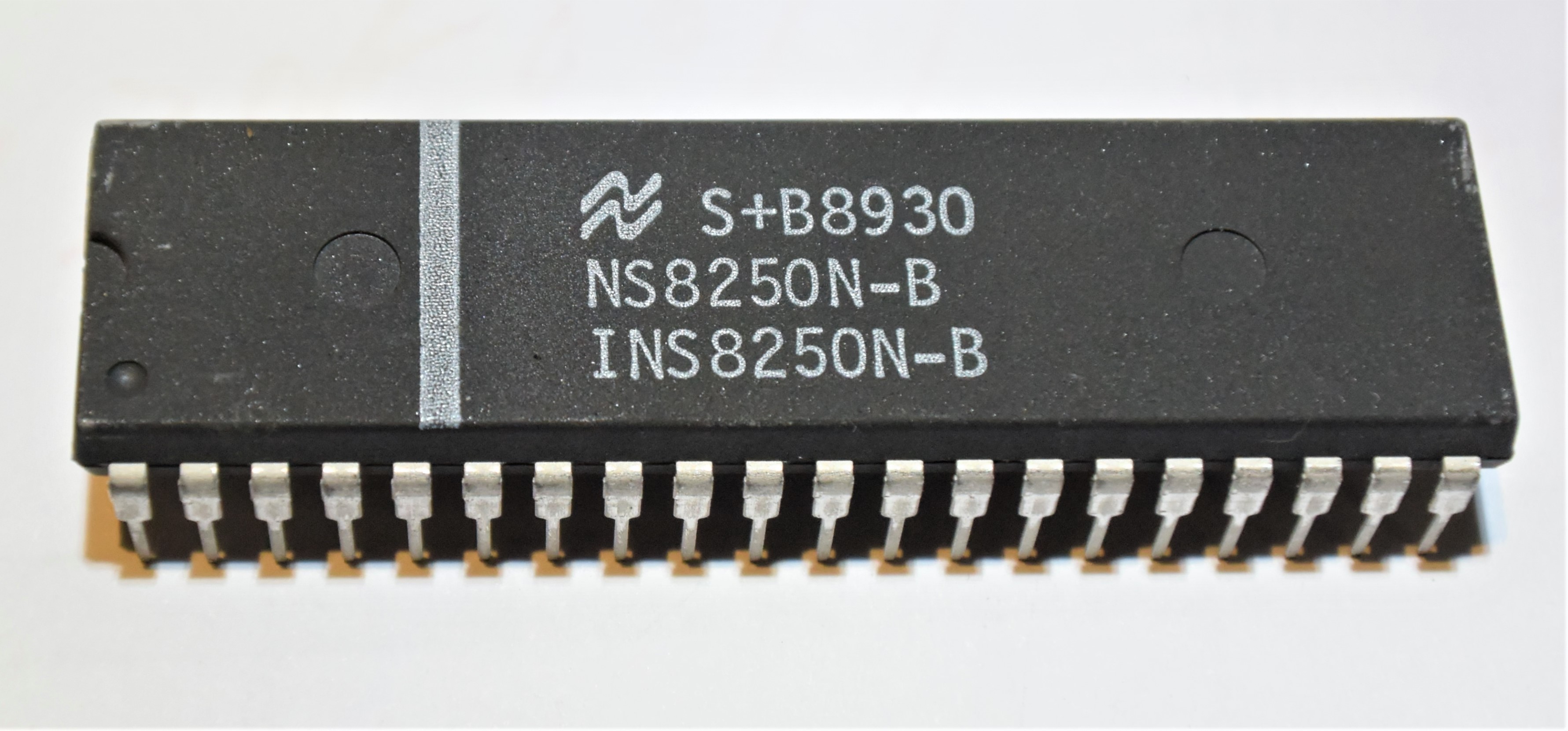 NS8250N-B