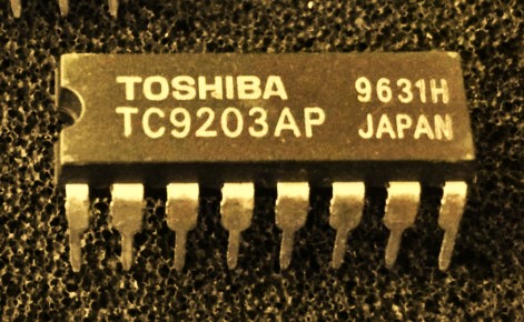 TC9203AP　 東芝 PLL モーターコントローラー FDD用