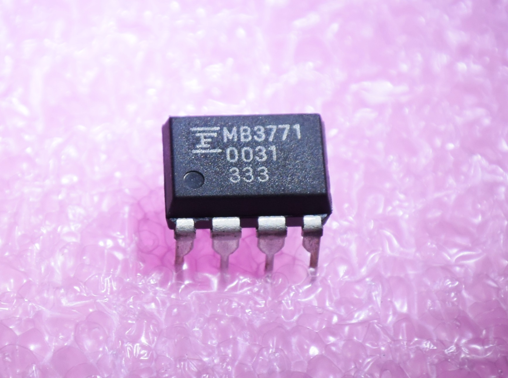 MB3771　　DIP-8pin 