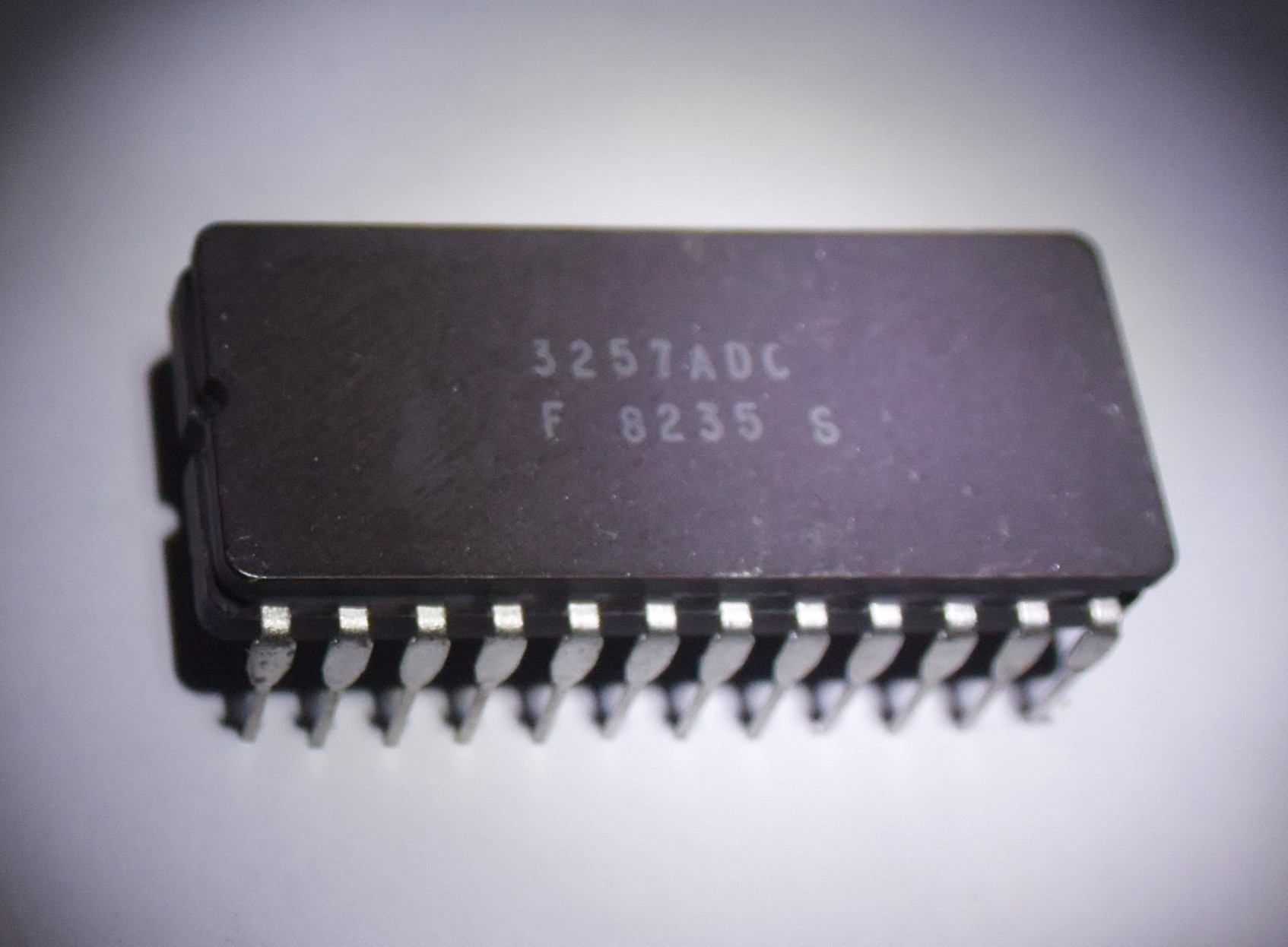 3257ADC