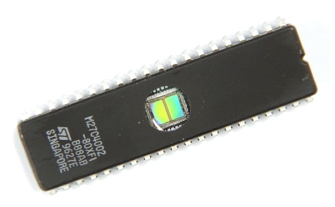 M27C4002-80FX1　STMicro中古　DIP-40pin