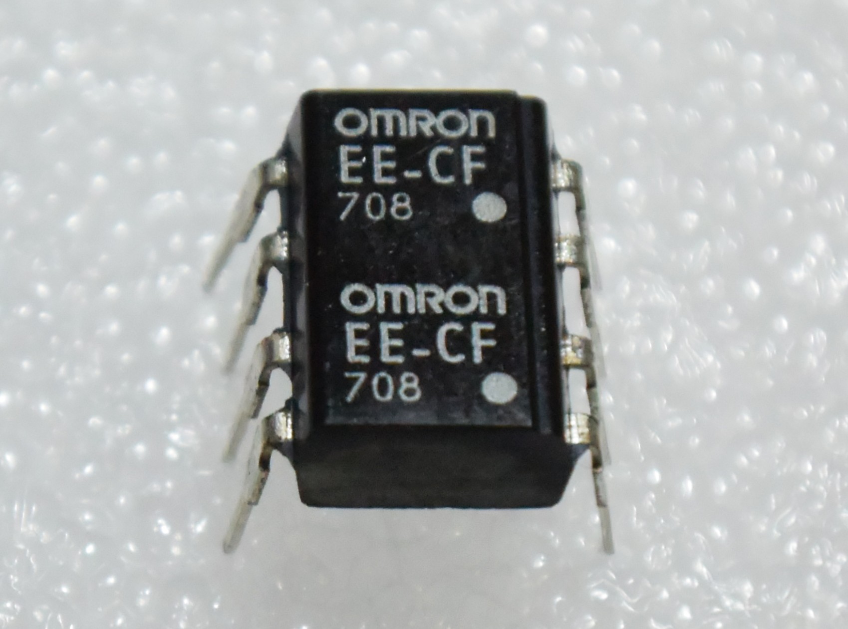 EE-CF2    フォトカプラー OMRON