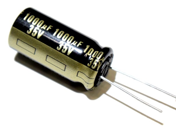 35V/1000uF    EEDFC1Ｖ102B  Φ12.5x25  105℃    ゴールドマーク  100pcs