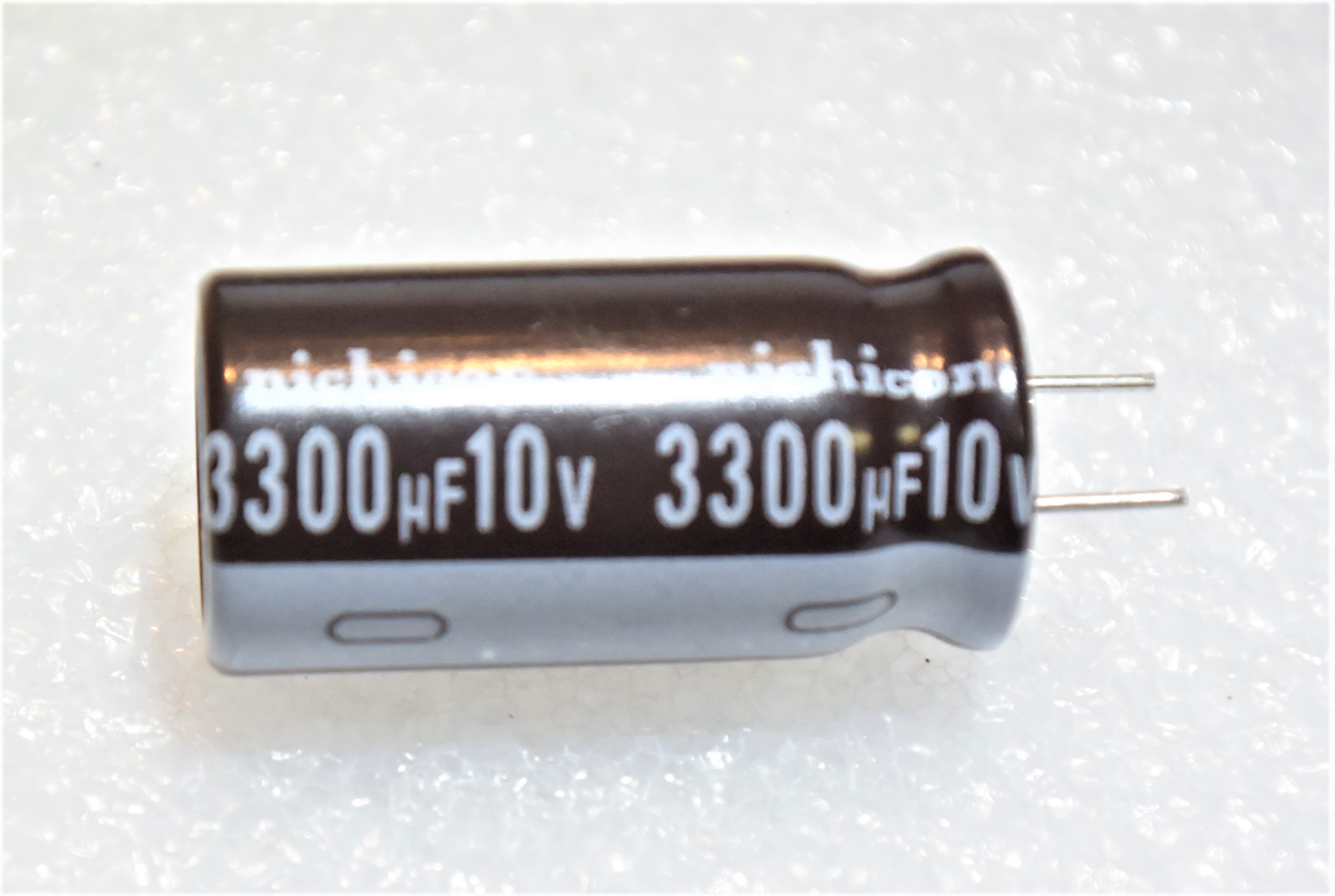 10V  3300uF  UPW1A332MHD1CA  nichicon  Φ12.5x25  PW105℃  1pcs