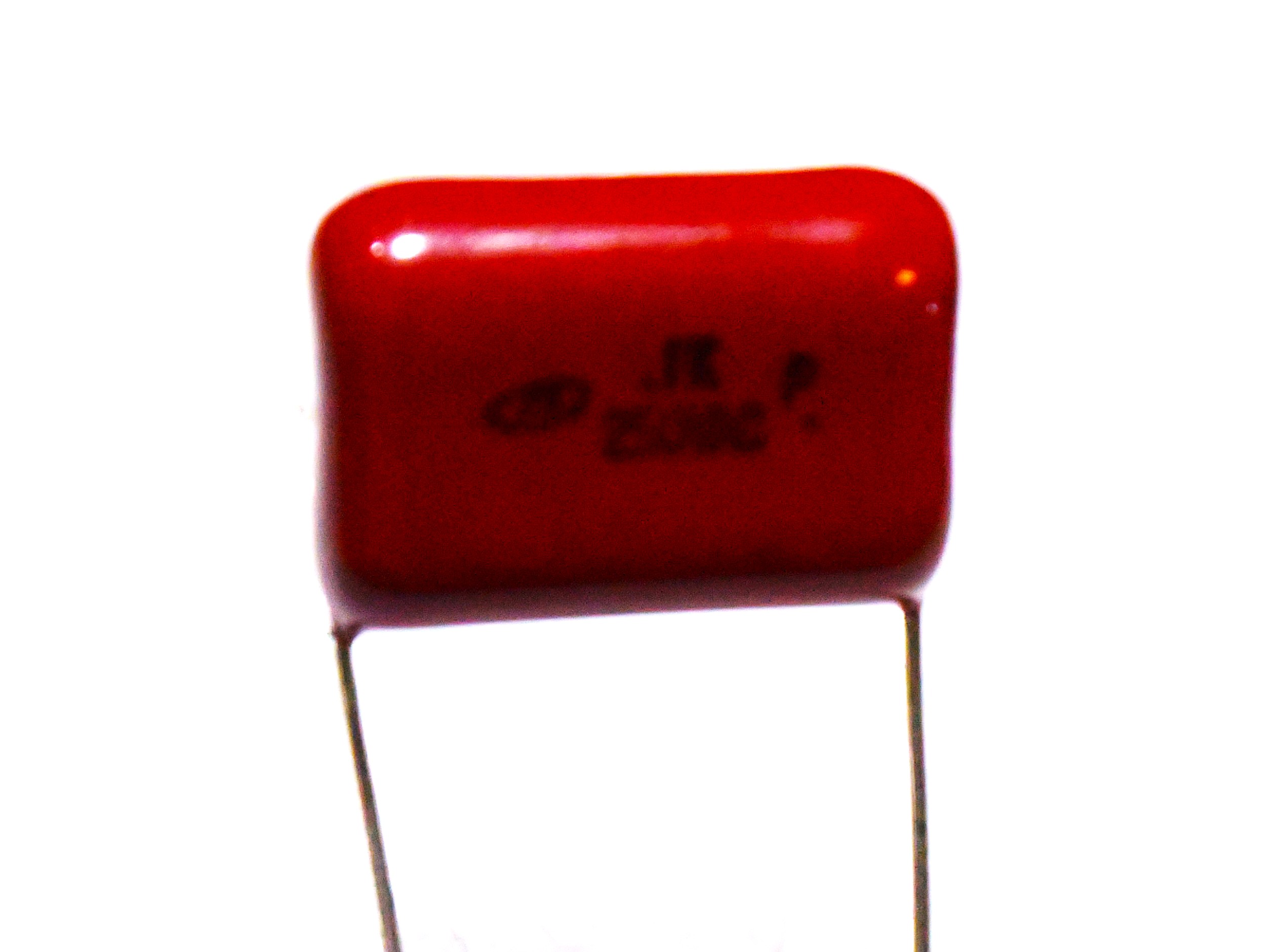 250V/0.1UF QXR2E104KTPT Nichicon