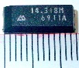 表面実装クリスタルオシレータ　　14.31818MHz　　13x5x4.5mm