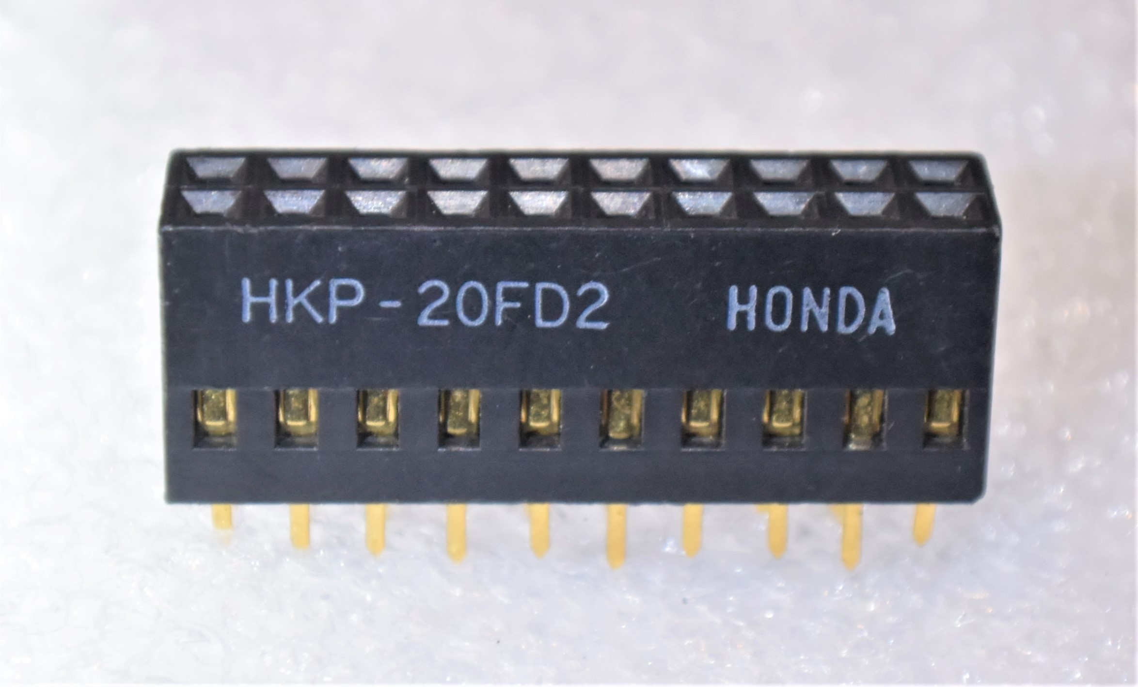 HKP-20FD2   20pin(10pinX2)ソケット