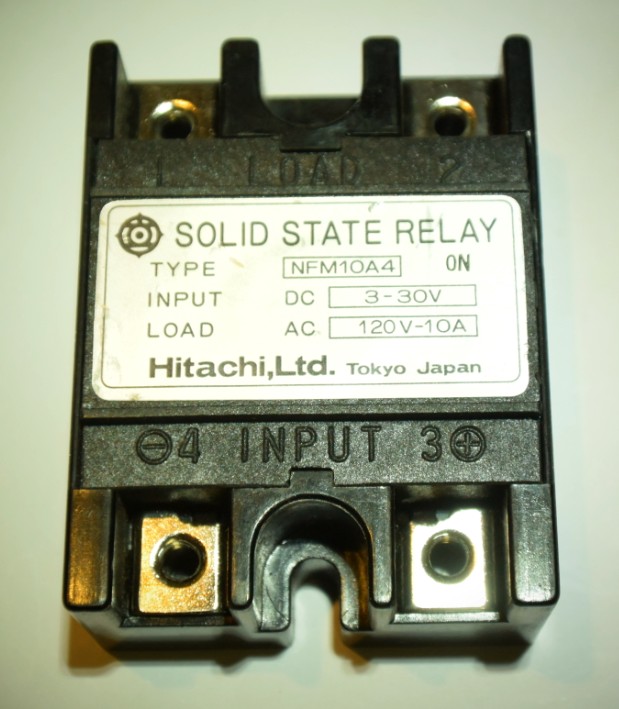 SSR　　NFM10A4  INPUT:DC3-30V  　LOAD:AC120V-10A