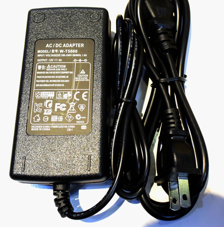 AC-adapter  CP1205　 IN:100Vー240V      OUT:12V/5A