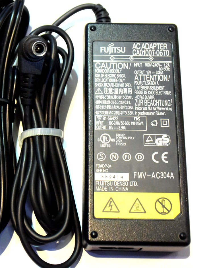 AC-adapter  FUJITSU    DC16V/3.36A  FMV-AC304A