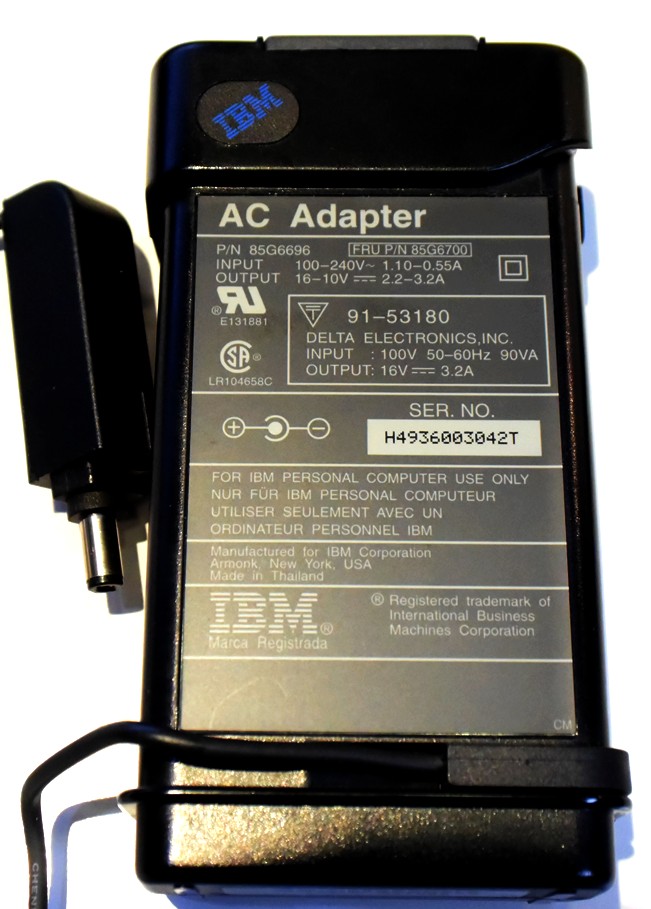 AC-adapter  IBM    DC16V/3.2A  85G6696